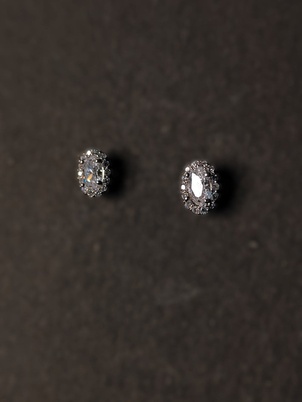Ekaashi Halo Crystal Studs