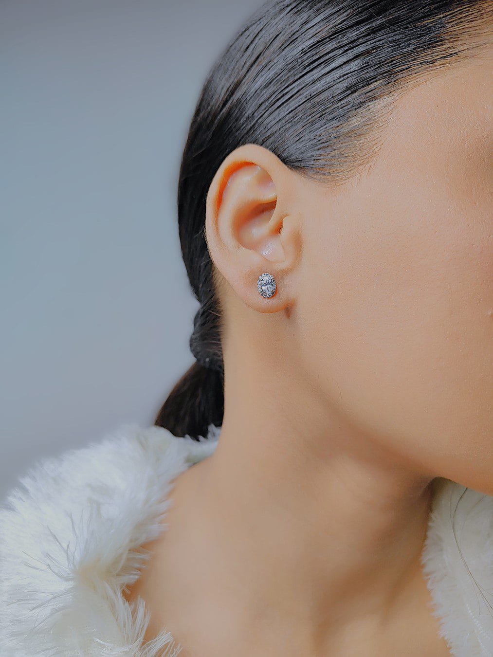 Ekaashi Halo Crystal Studs - Image 3