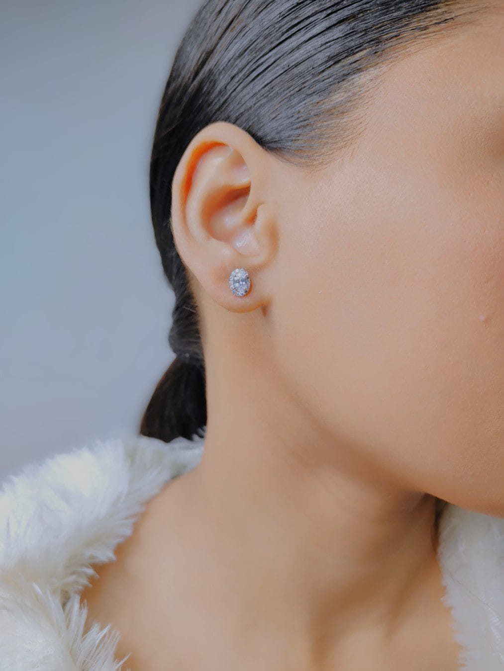 Ekaashi Halo Crystal Studs - Image 2