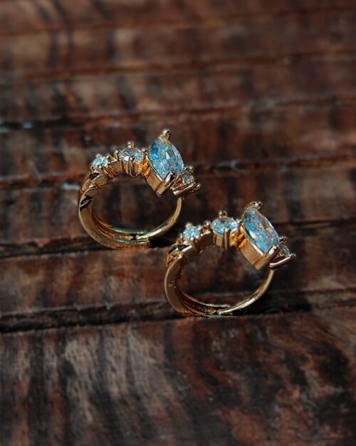 Ekaashi Azure Marquise Hoops