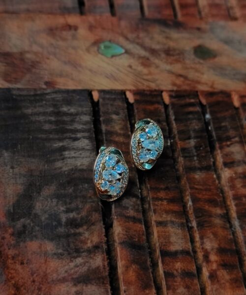 Ekaashi Azure Oval Studs