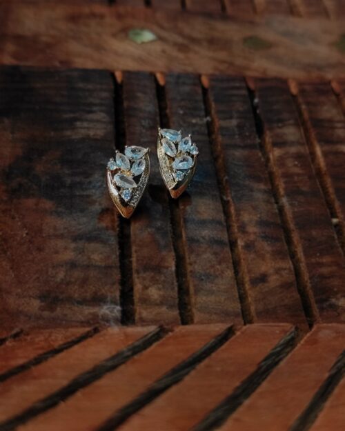 Ekaashi Azure Leaf Studs